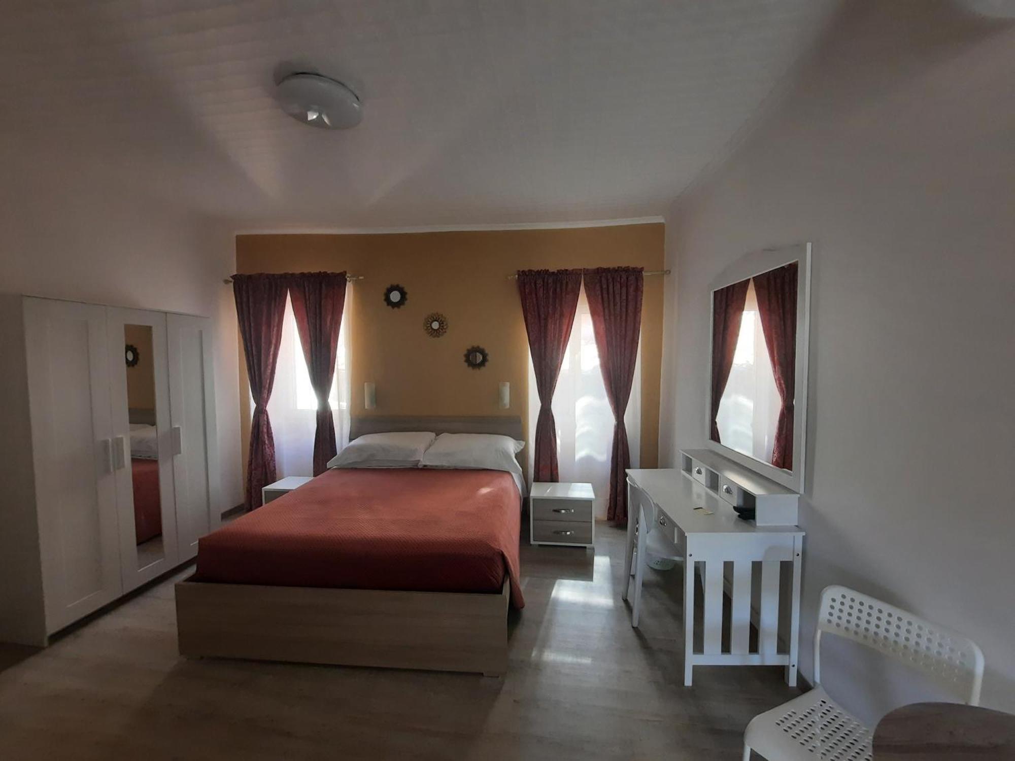 Viccinella House Apartamento Capranica Exterior foto